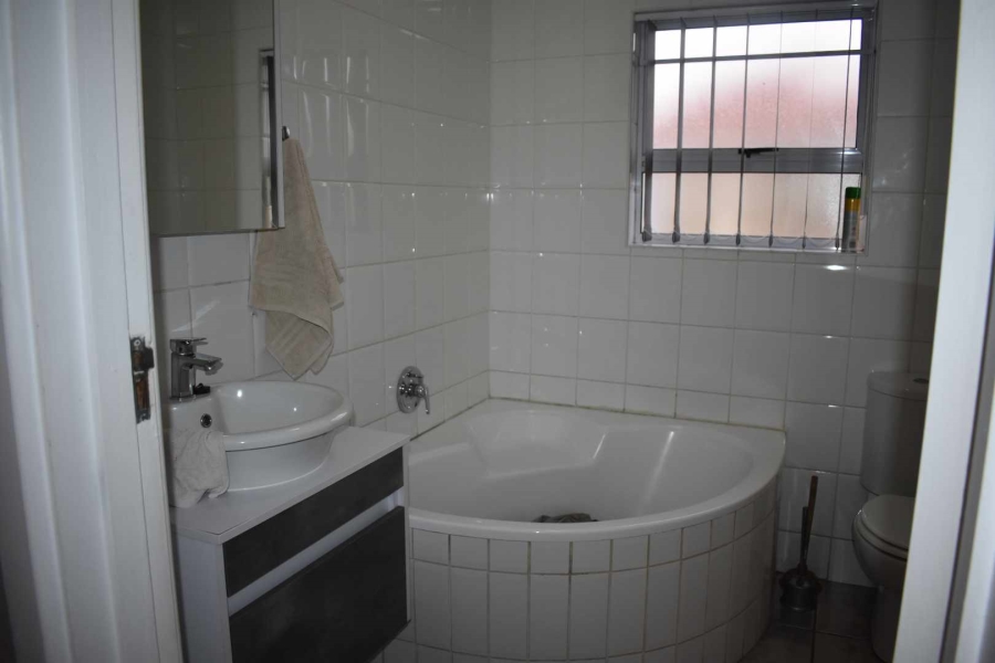 3 Bedroom Property for Sale in Beacon Bay Eastern Cape